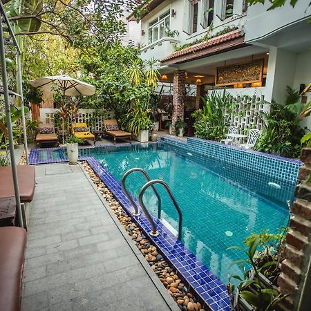 Vmansion Boutique Hotel Phnom Penh Bagian luar foto