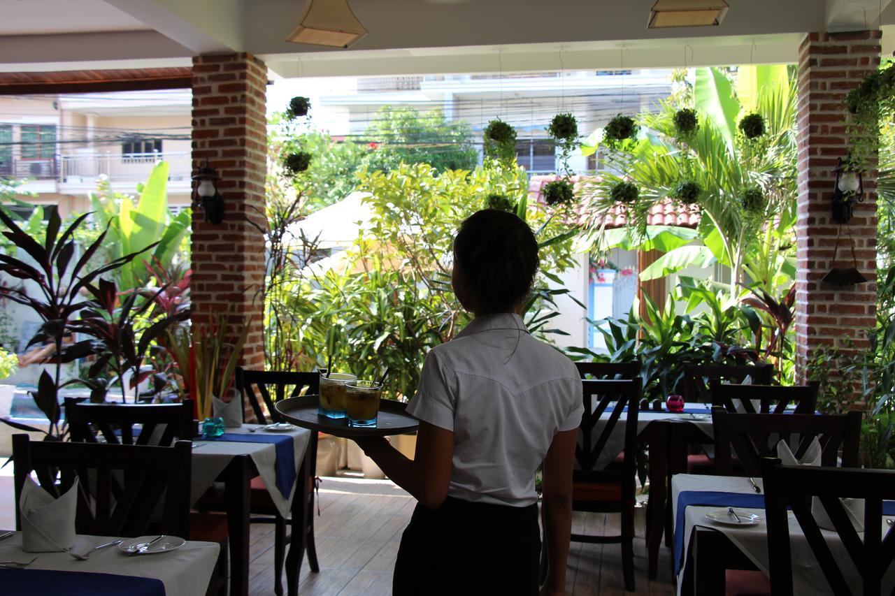 Vmansion Boutique Hotel Phnom Penh Bagian luar foto